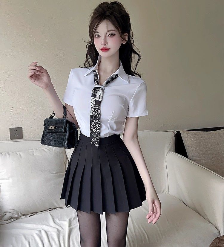 客服工衣展示图-正面 1
